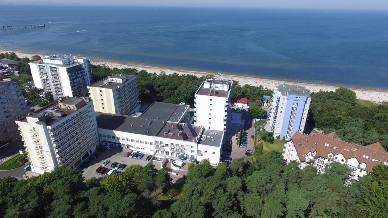 Aparthotel Przy Plazy Miedzyzdroje Ngoại thất bức ảnh